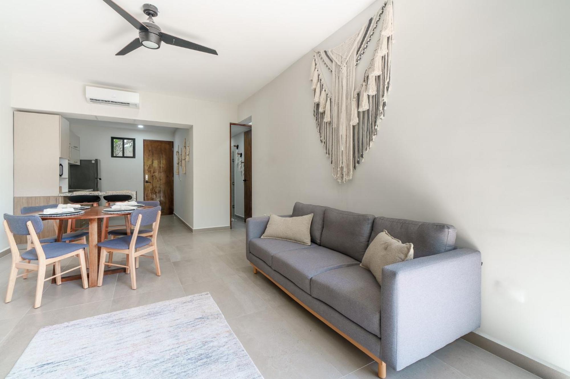 Apartment Downtown Penthouse With Private Pool, Rooftop Pool And Gym, Short Distance From Beaches, Restaurants & Nightlife Tulum